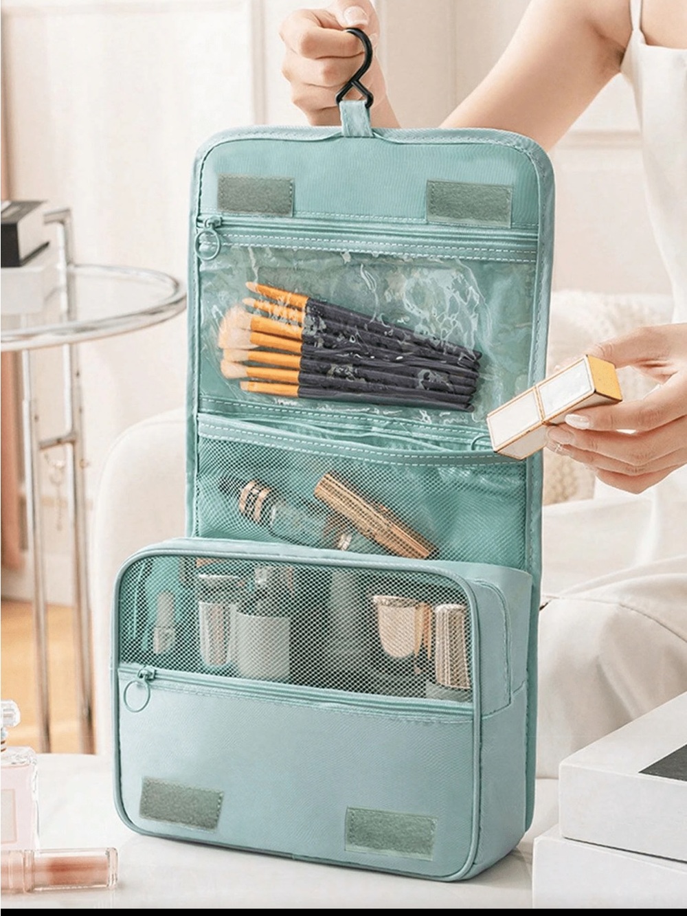 SHEIN Mint Green Hanging Makeup Organizer Bag